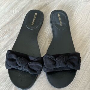 Sandal